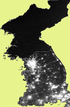 north korea at night compared to south korea. North Korea satellite photo