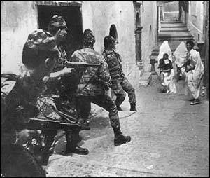  Still from  'The Battle of Algiers' 